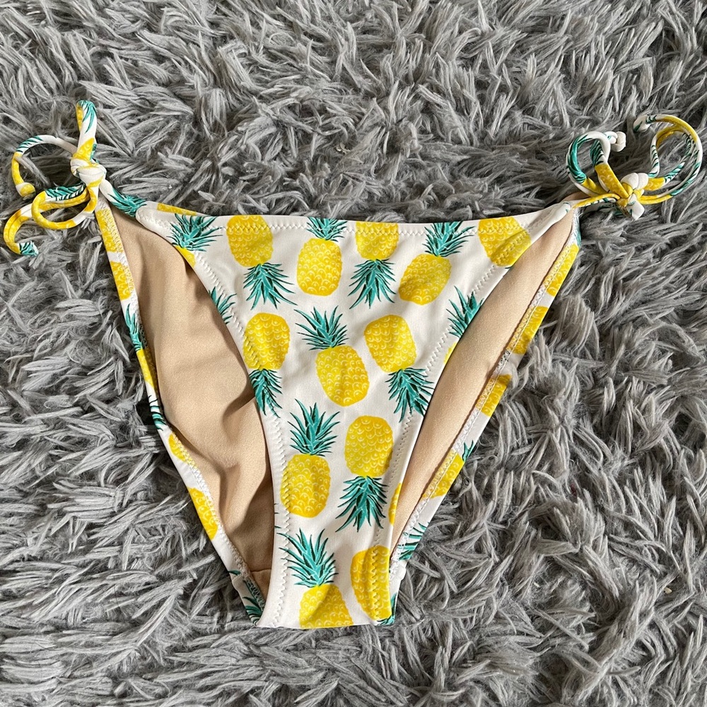 Old navy swim bottoms